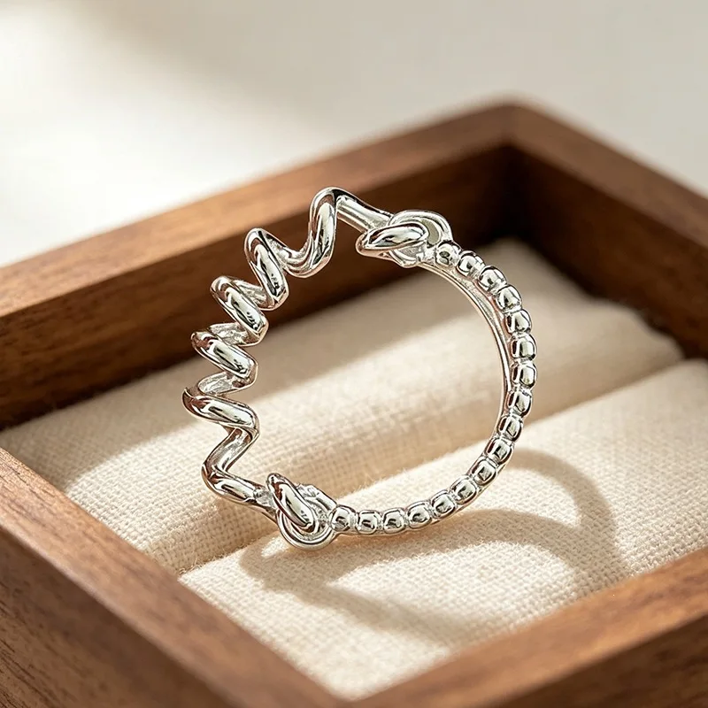 GANPUP Textur-Spiral-Twist Verstellbare Fingerringe für Frauen Kreativer Modeschmuck Neues Geschenk für Paare Party Urlaub Ring – Detail 1