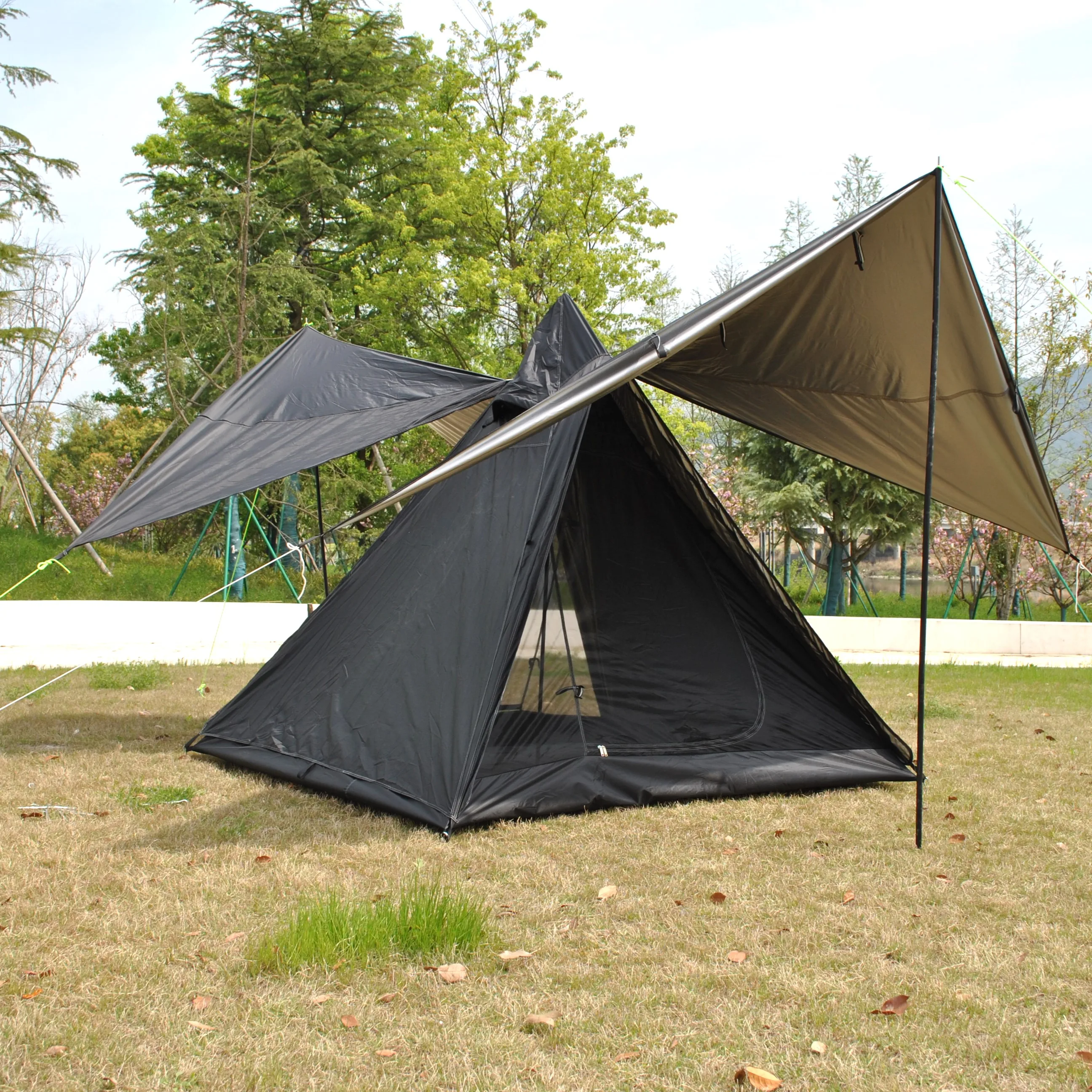

CZX-575 Black Large Waterproof Family Camping Tent 3 Person Instant Setup Double Layer Teepee Tent for Outdoor Adventures