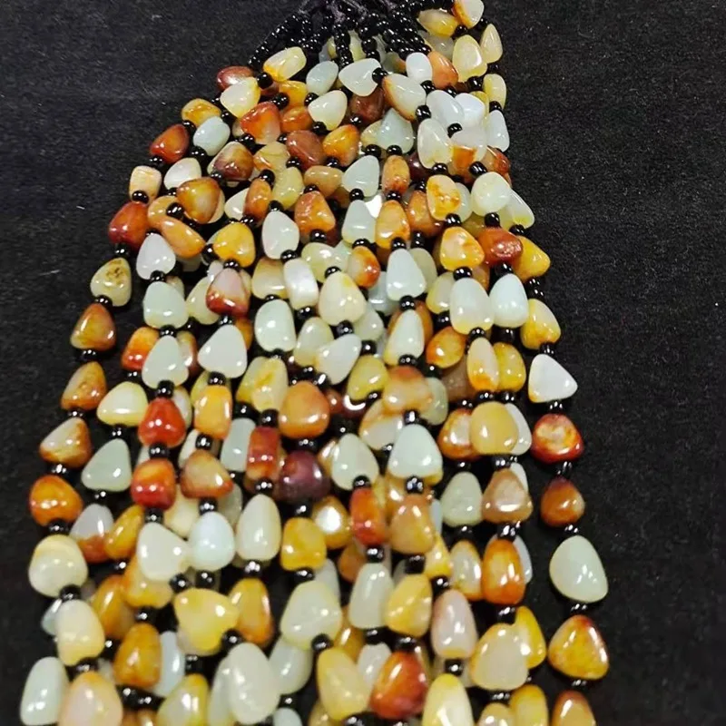 Hetian men and women, stone jadeite from Qinghai, pendant, jade necklace cord