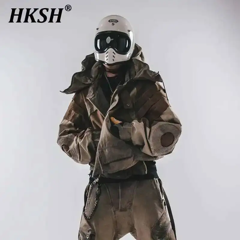 

HKSH Autumn New Men's Hooded Distressed Patchwork Folded Waste Land Tactical Punk Techwear Shoulder Batwing Sleeve Jacket HK2392