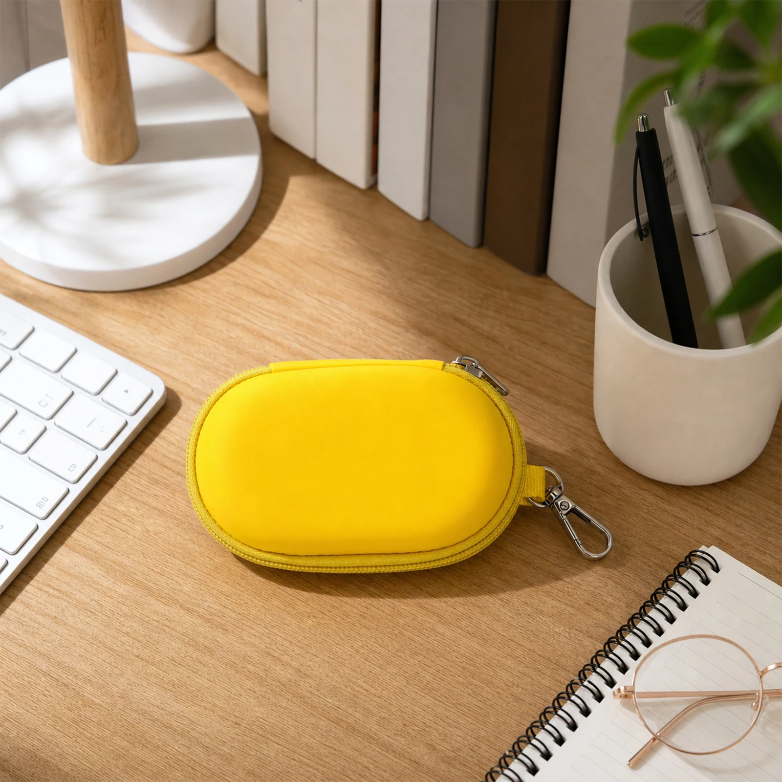 Carrying Case Compatible for Logitech Pebble Mouse Storage Bag Hard Mouse Case Mouse Storage Box Shockproof Portable & Compact