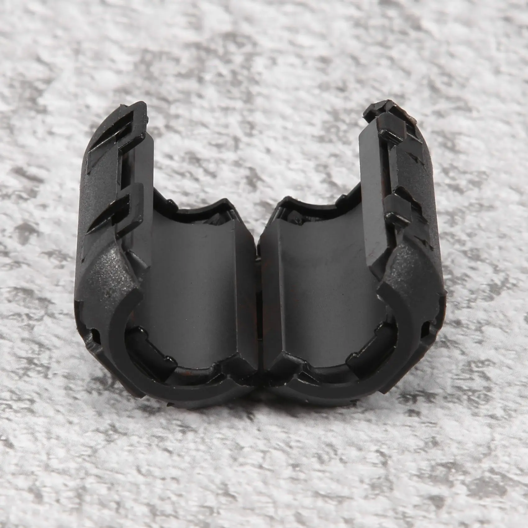 A92Z 20 Pieces Clip-On Ferrite Ring Core RFI EMI Noise Suppressor Cable Clip For 3Mm/ 5Mm/ 7Mm/ 9Mm/ 13Mm Diameter Cable, Black
