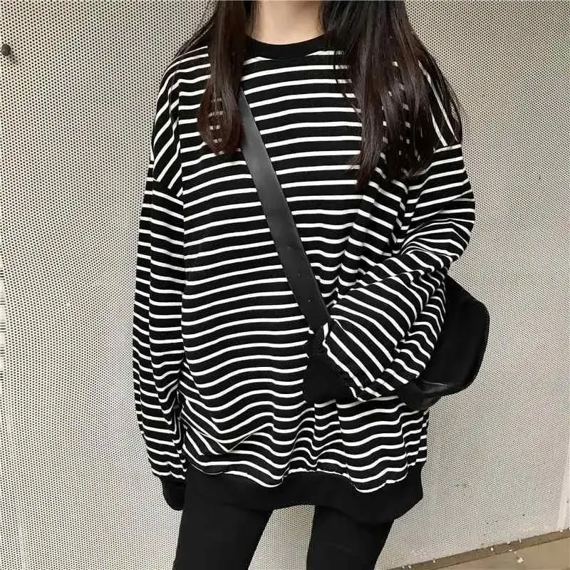 

Spring Autumn New Striped Street Casual Loose T Shirts Long Sleeve O-neck Plus Size Vintage Tops Fashion Korean Women Clothing