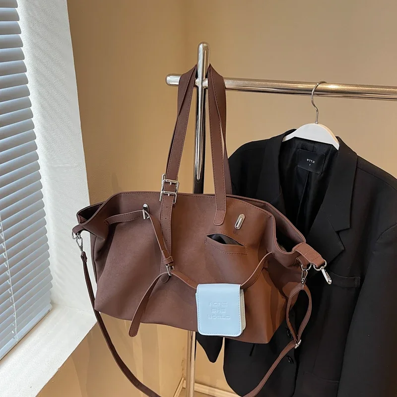 

Zipper Solid Interior Compartment Tote Bags 2026 Hot Sale Sewing Thread Bags for Women Large Capacity Casual Women's Handbags