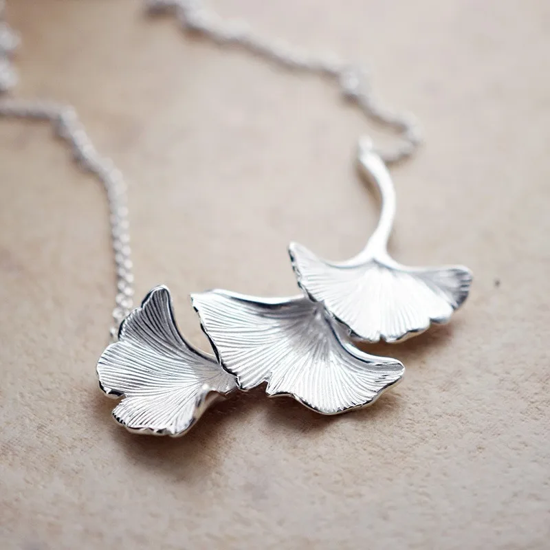 New Hot Sale 925 Sterling Silver Handmade Three Ginkgo Biloba Leaves Clavicle Chain Necklaces For Women Girl XN239