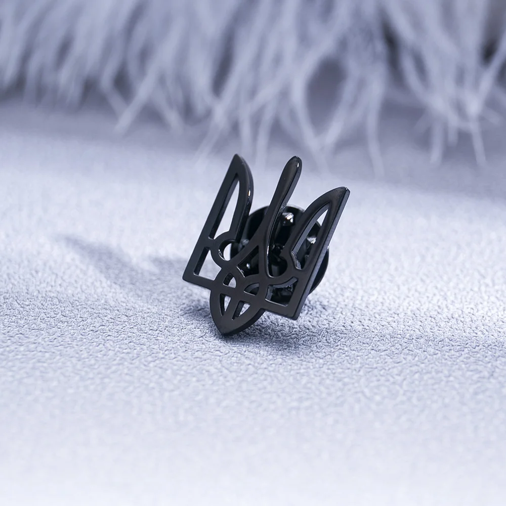 Tangula Classic Ukraine Emblem Brooch Stainless Steel Ukrainian Symbol Badge Pins Accessories for Men Groom Wedding Jewelry Gift