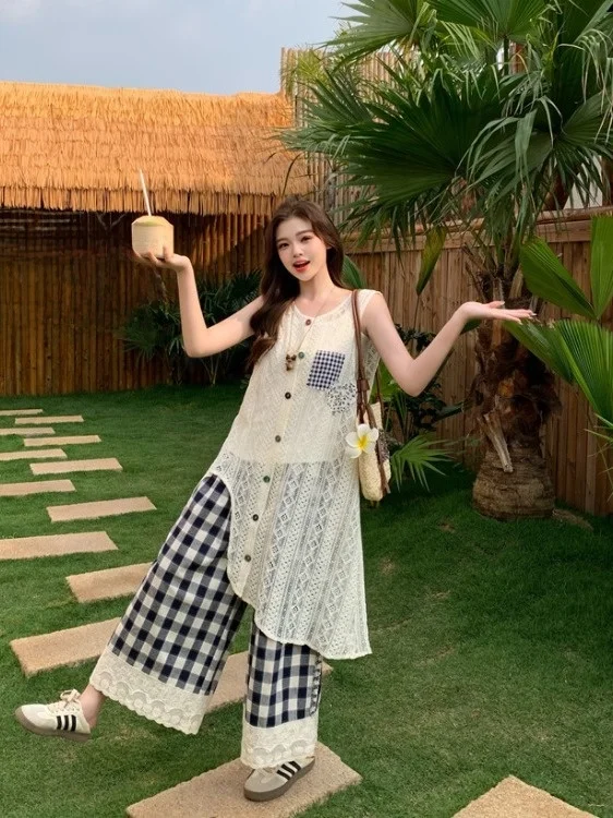 

Комплект для женщин больших размеров: футболка с коротким рукавом и кружевом в стиле Lazy Style, брюки с высокой талией и широкими штанинами. Новинка лета, корейская версия, приталенный крой.