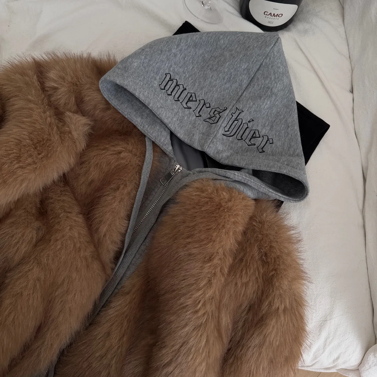 الأمريكية الرجعية تقسم وهمية الفراء مقنعين Jaet المرأة فضفاضة معطف دافئ غير رسمي ألياف البوليستر 2025 الشتاء السيدات Faion #5