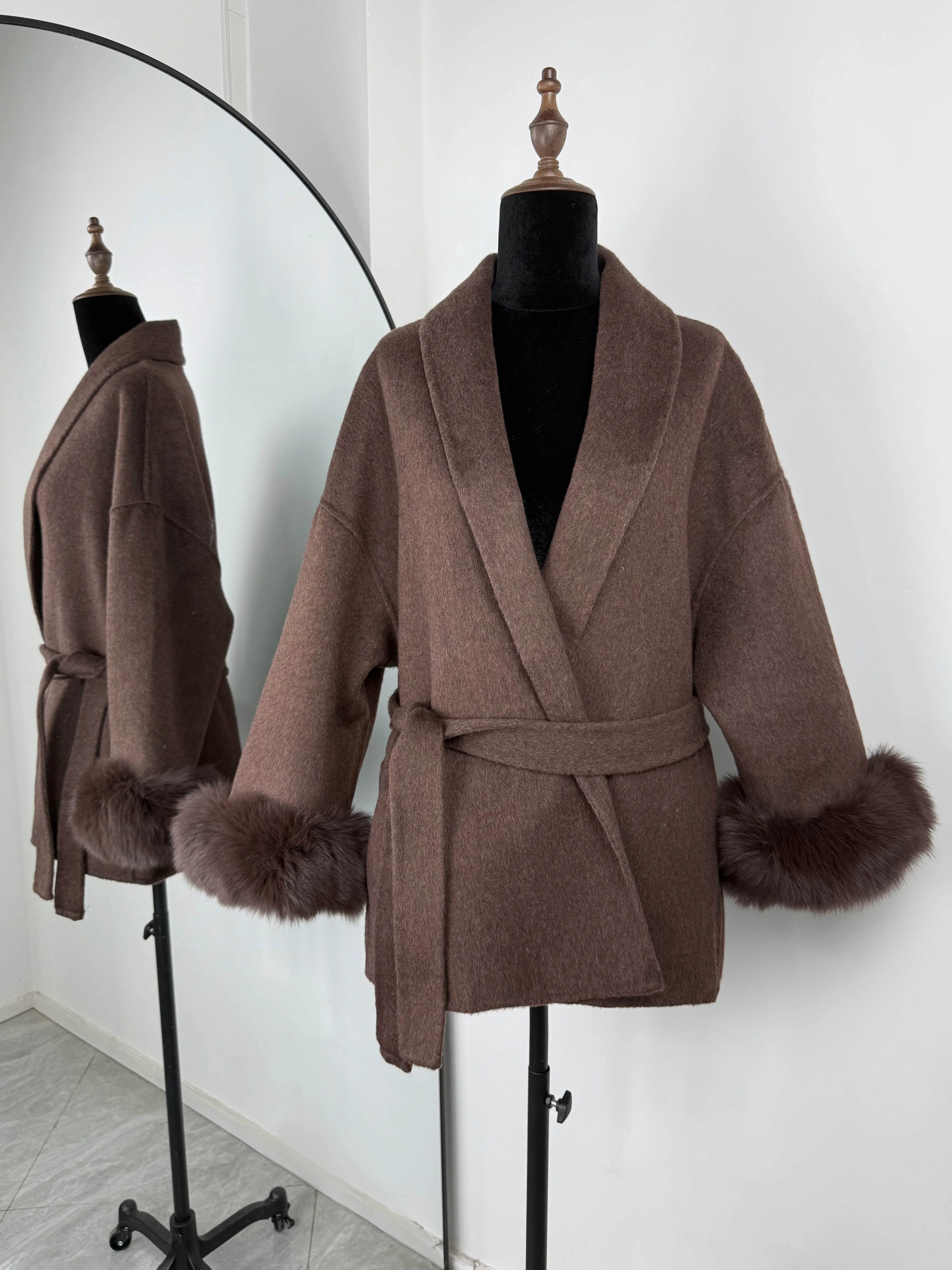 TARUXY Vossenbont Wollen jassen Dames korte jas Kantoor Dame Afneembare elegante dubbelzijdige wollen overjas 2025, nieuwe vestjas
