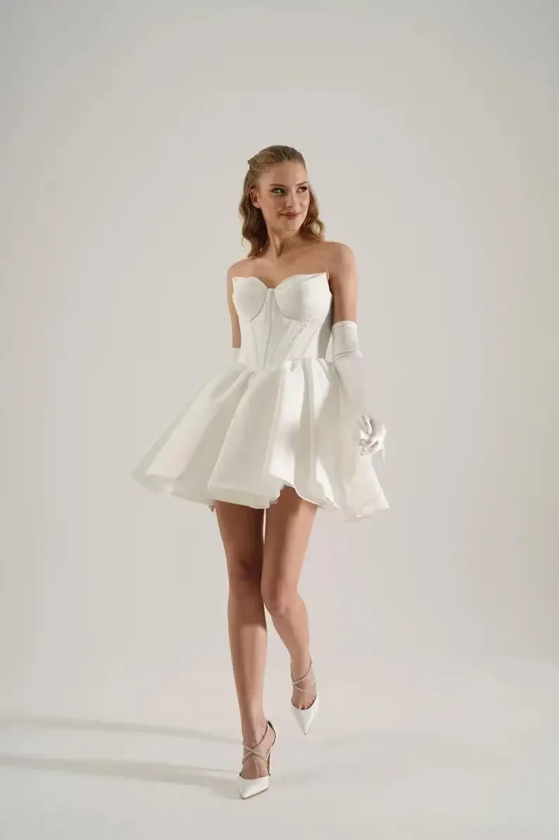 

Beach Off Shoulder Strapless Long Sleeve Tulle Mini Tight Bridal Dress for Wedding Luxury Dress Short Wedding Dresses for Bride