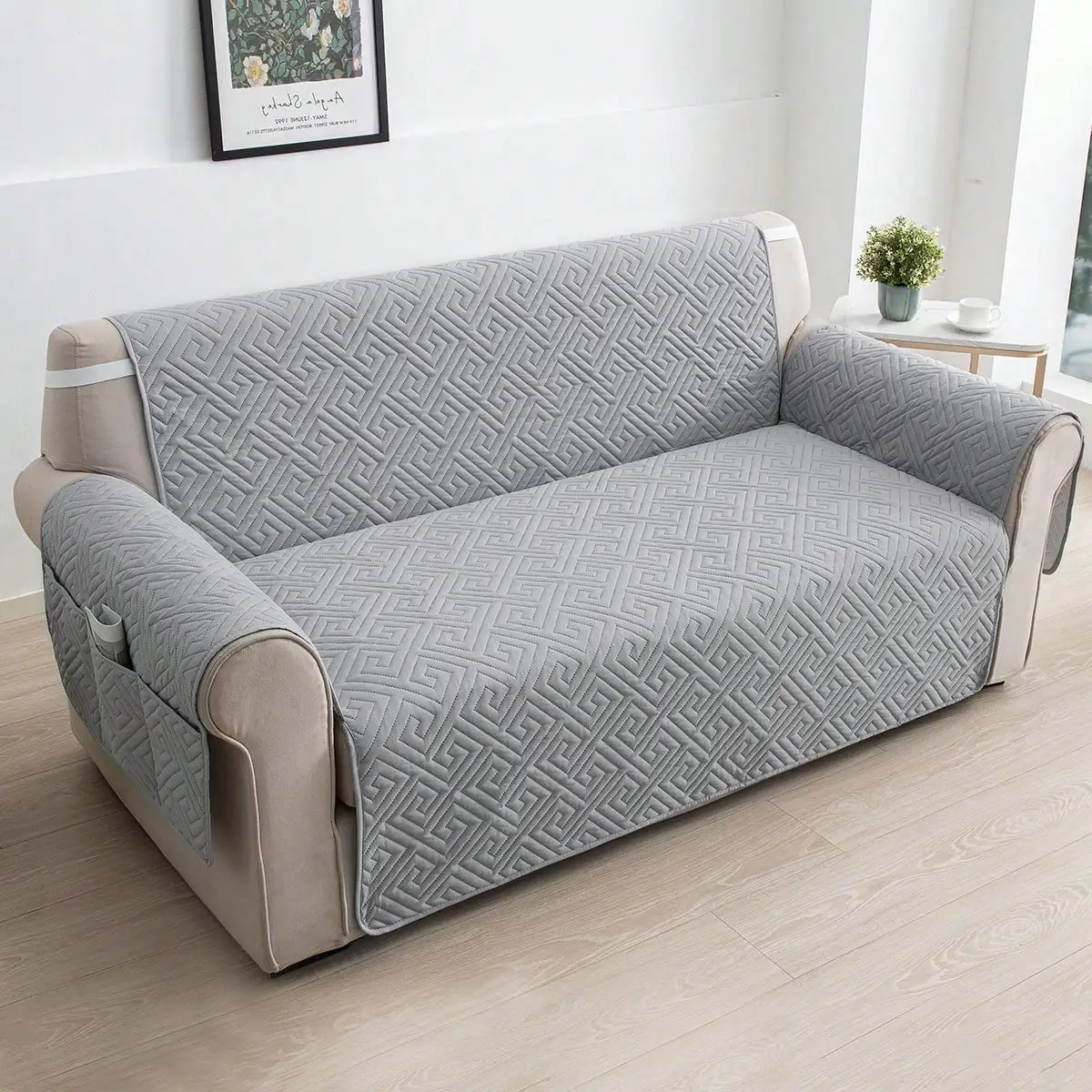 1PC Water-Repellent Quilted Sofa Cover Non-Slip Fabric Hand-Washable And Machine-Washable Pet-Resistant Anti-Scratch Anti-Dirty Integrated Sofa Cushion Suitable For 1/2/3-Seater Living Room Bedroom Restaurant Home Decoration Sofa Cushion