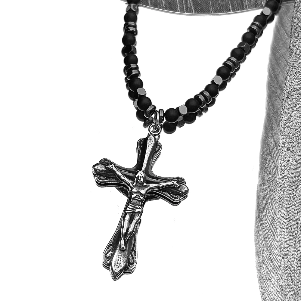 

Christian Religious Jesus Crucifix Cross Pendant Necklace for Women Men Stainless Steel Gun Black Hematite Chain Jewelry Gift