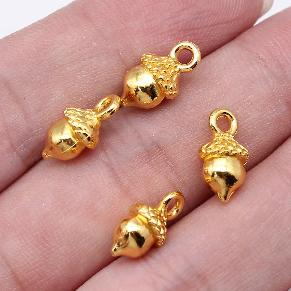 20 Stück 13x7mm Eichel-Anhänger in Goldfarbe, Antik-Silberfarbe, Antik-Goldfarbe, Antik-Bronze-Farbe, Zubehör für die Schmuckherstellung