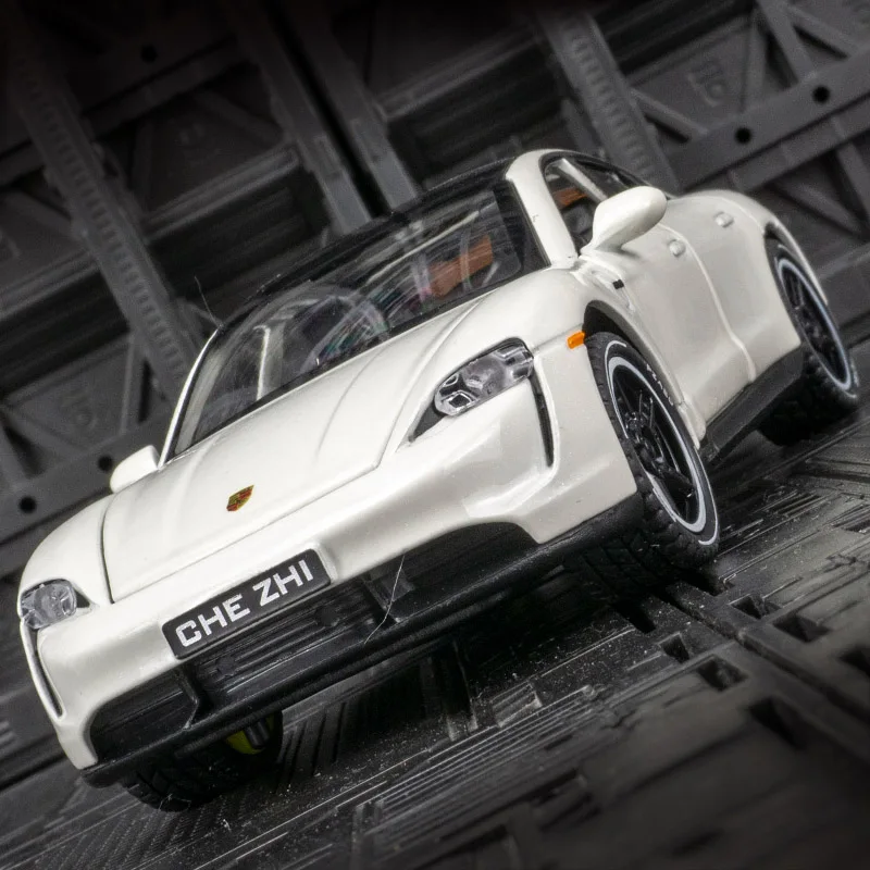 1:32 Porsche Taycan modelo de coche de aleación, puertas y capó de motor, el maletero se puede abrir, regalo de coche de juguete para niños