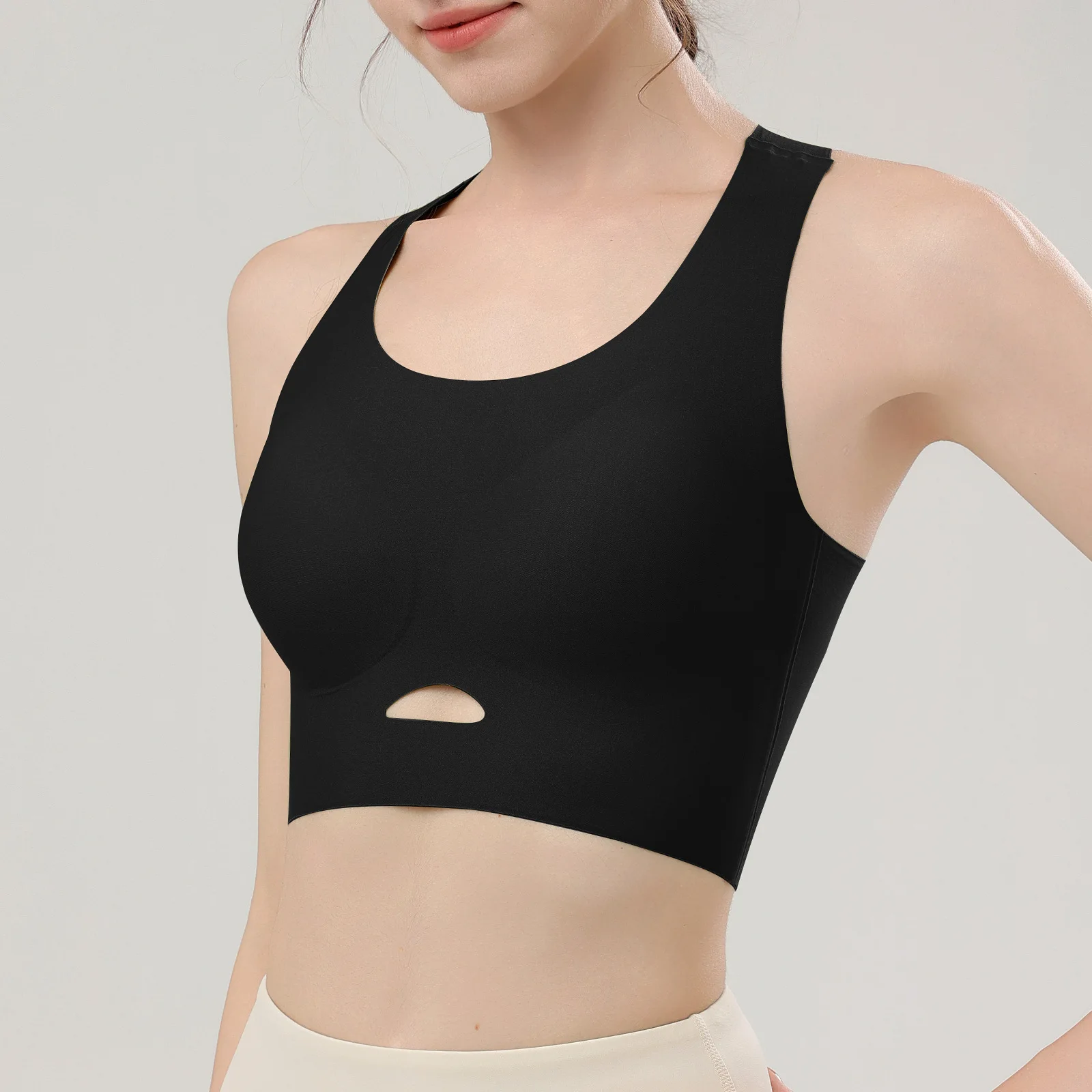 Майка-бретелька с накладкой на грудь Бюстгальтер с внутренней спинкой Хлопковая нижняя часть Верхняя одежда Тонкий верх