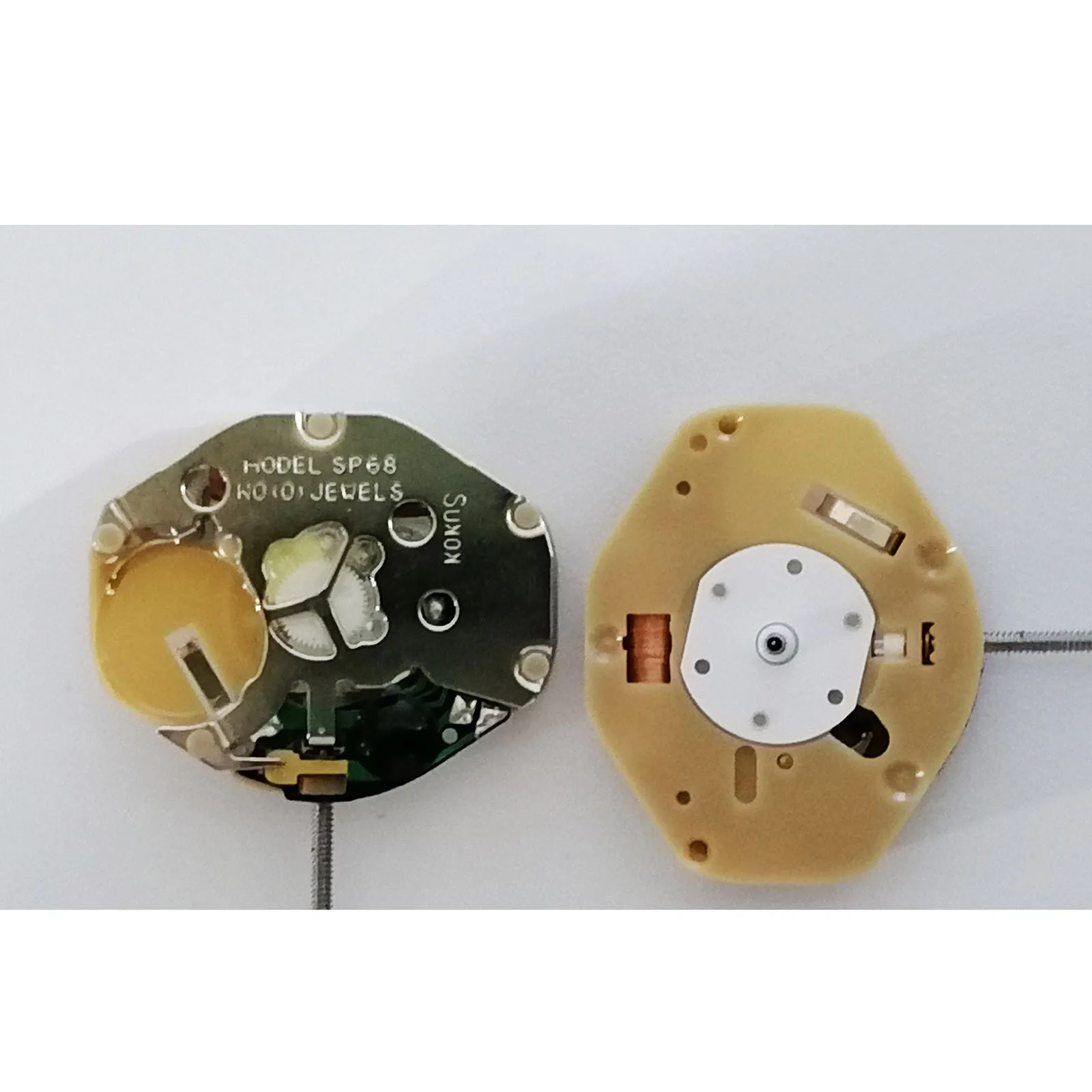 1pc Original Brand New SP68 Movement Sweep Second /Continuous Second Movement 3-Hand No-Date Quartz Movement Watch Parts