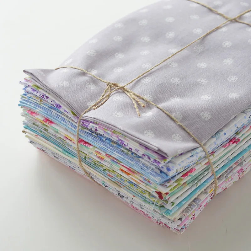 50 Stück Kleine Stoffstücke, Zerfetzter Stoff, Reine Baumwolle, Cartoon-Handarbeiten, DIY-Bastelset für Anfänger, Patchwork-Nähstoffe – Detail 5