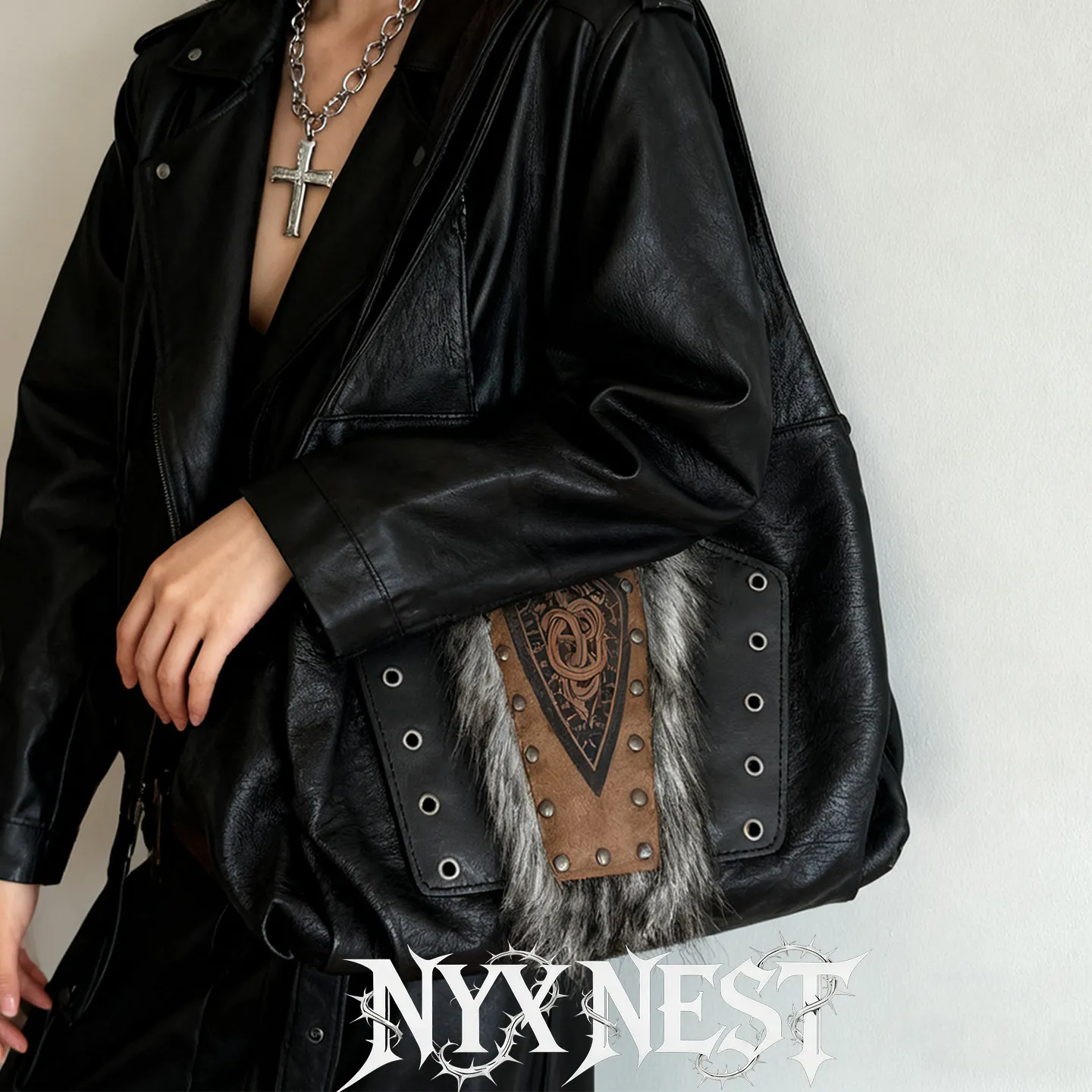 Punk Locomotive Bag Black Fluffy Rivets Y2K Bags Unique Large Capacity Tote  Bag Autumn and Winter Commuter Messenger Bag