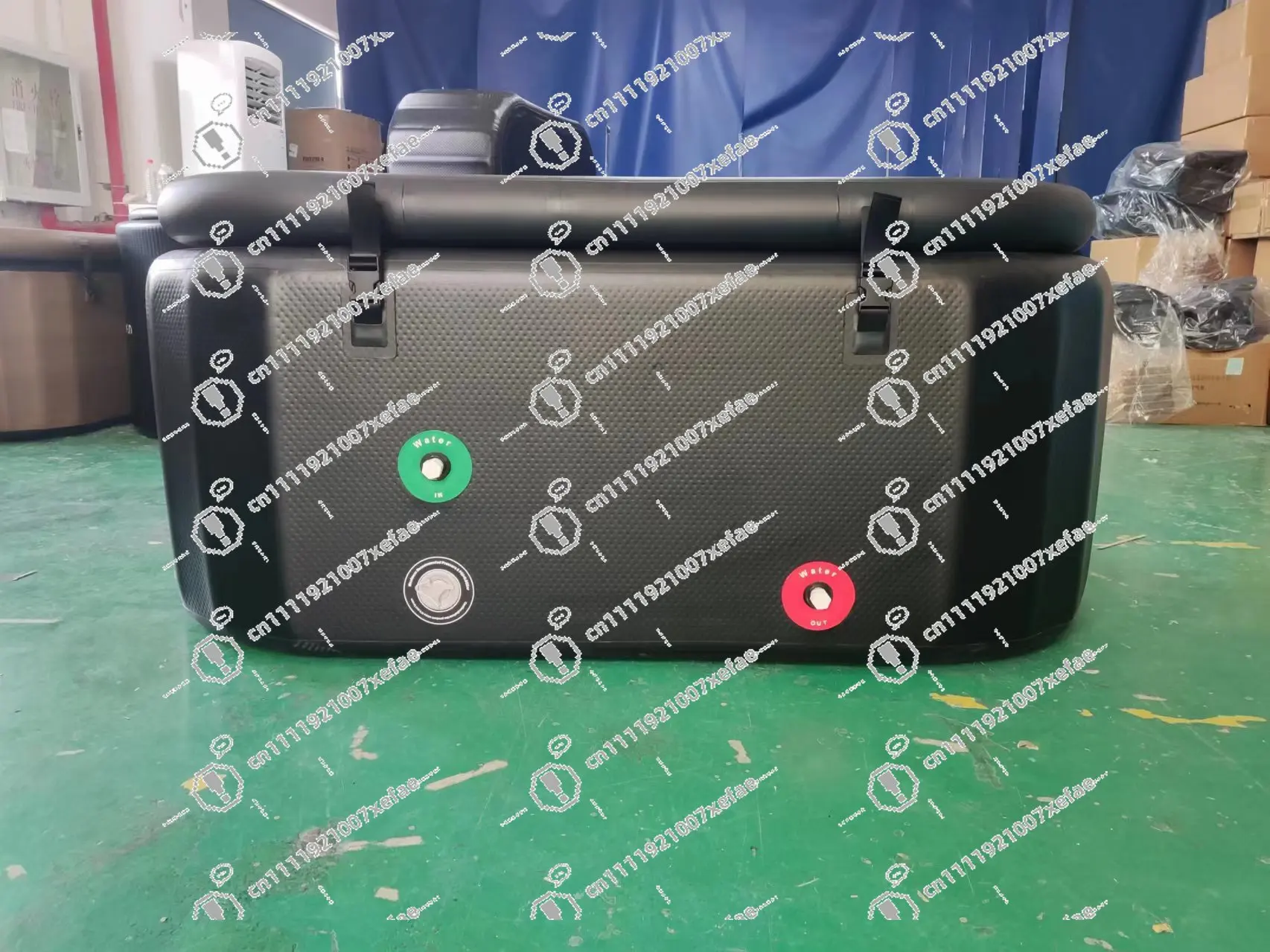 

Portable Inflatable Ice Bucket with Size Drop Needle for Cold Therapy Ice Bath Therapy for Sports And Fitness