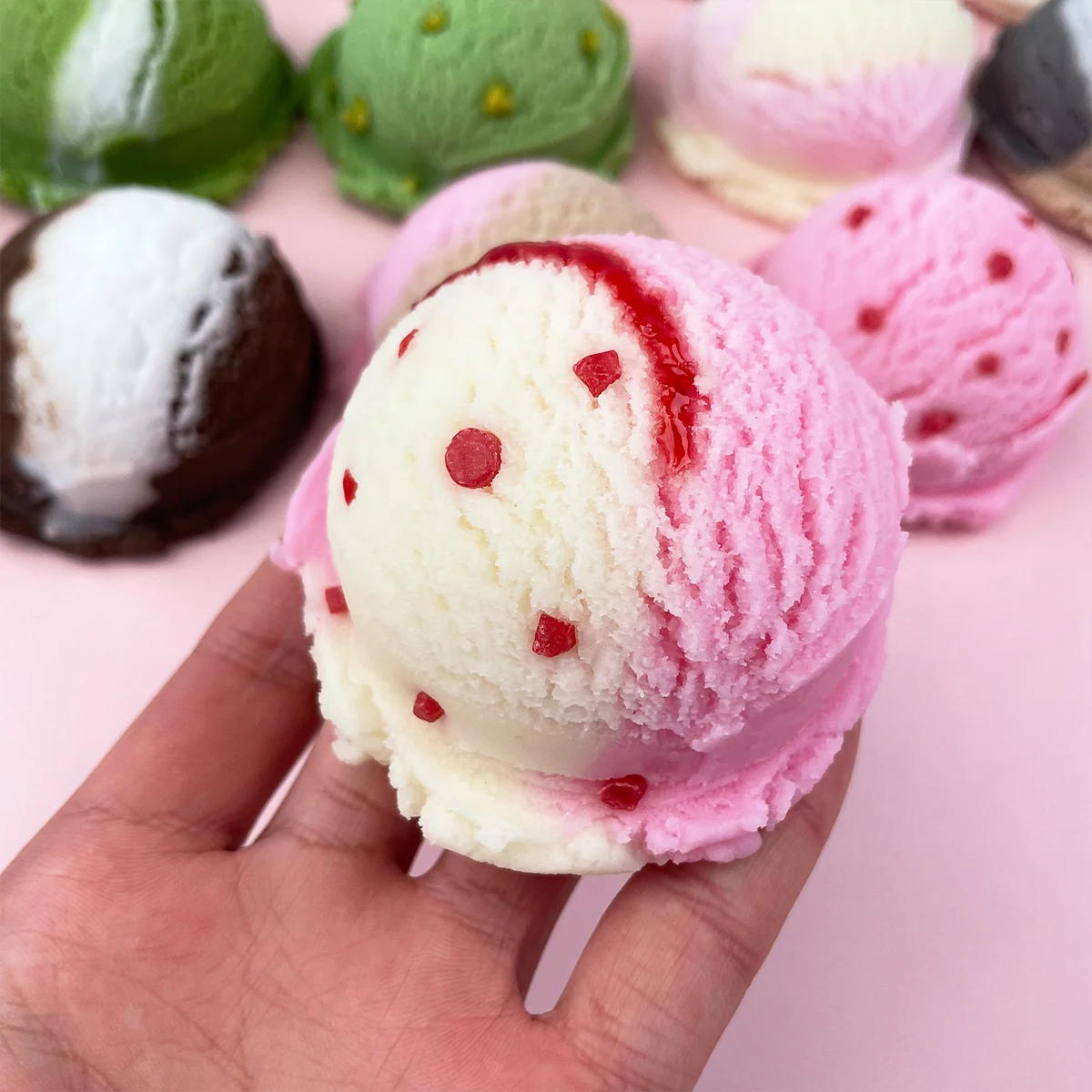 Thumbnail 3 - #1 Cheap Ice Scoops Worth Buying