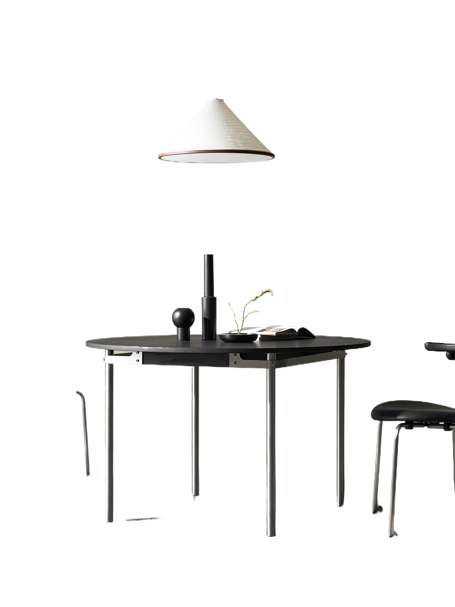 

Wind chime round dining table wabi wind living room black solid wood minimalist designer round minimalist table