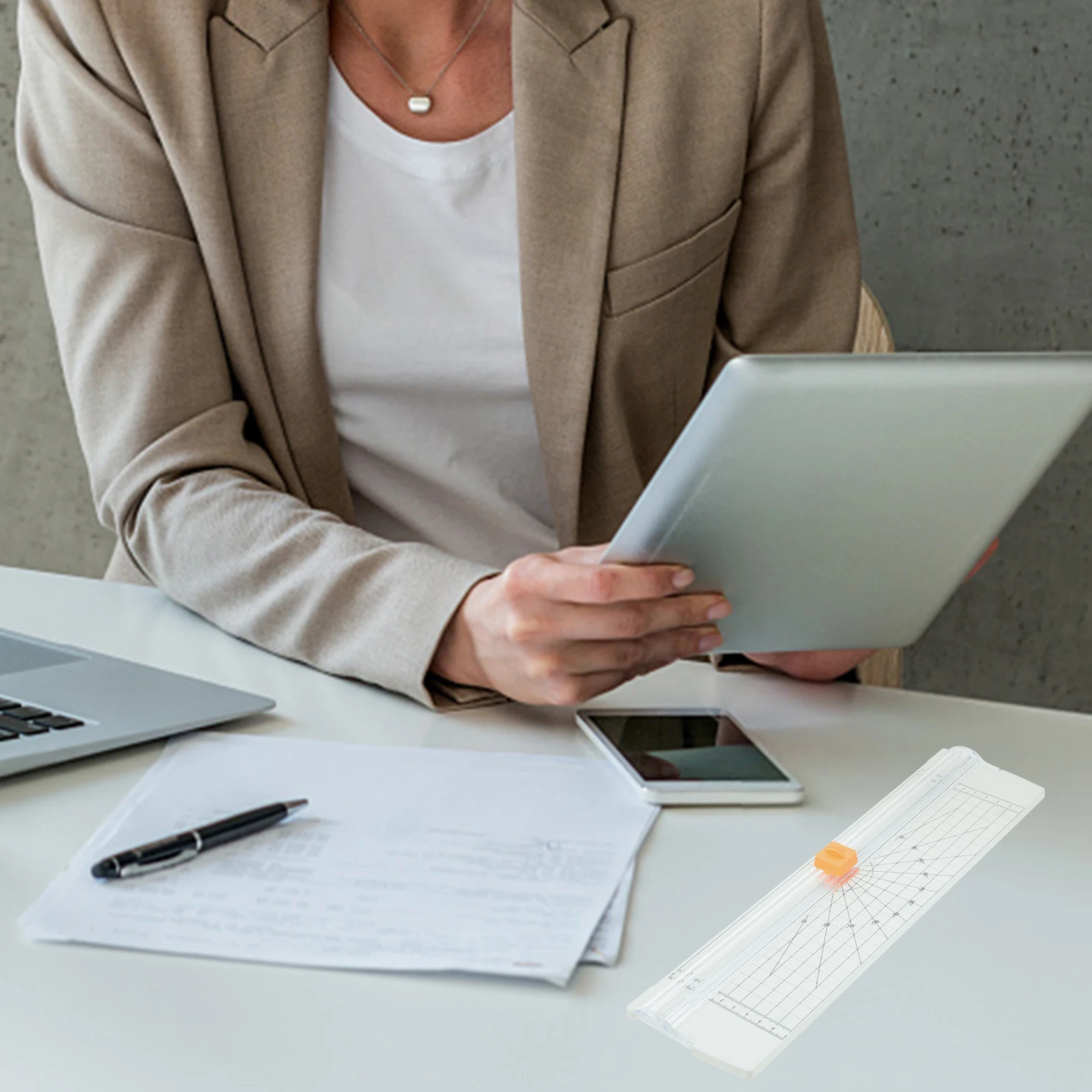 

1 Set Portable Trimmer Safety Paper Cutter For Home Office School Manual Paper Slicer Abs Stainless Steel Cutting Tool