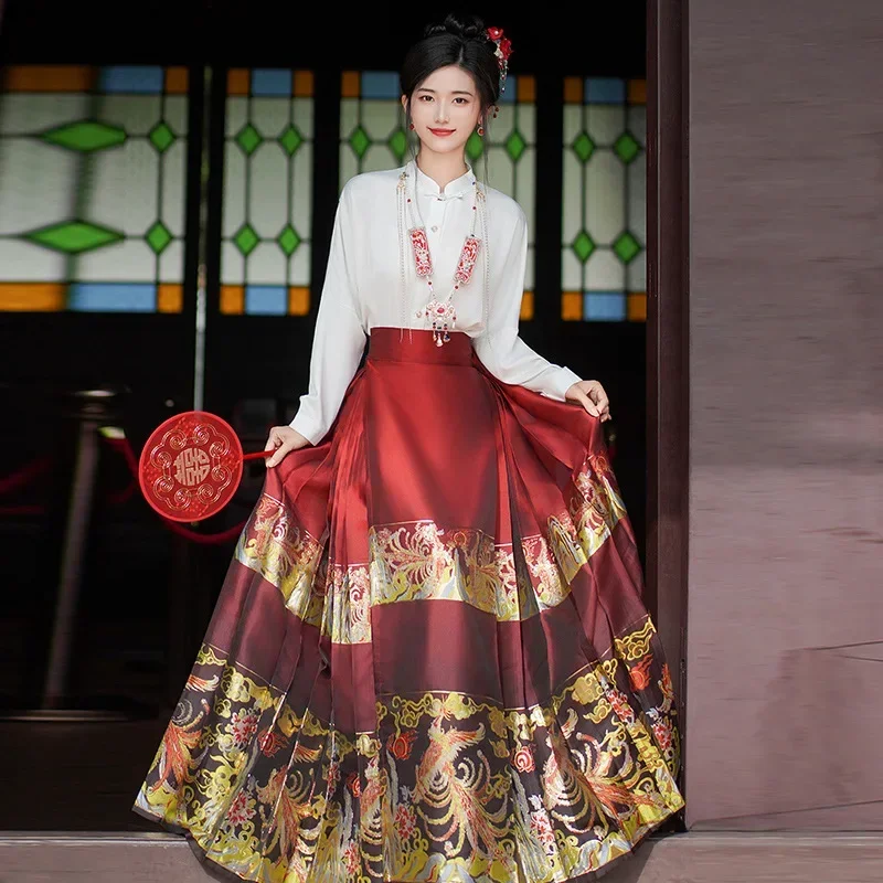 새로운 중국 스타일의 무거운 자수 피닉스 골드 직조 말 꼬리 스커트 레드 여성 Hanfu 세트 전통 의상 2025