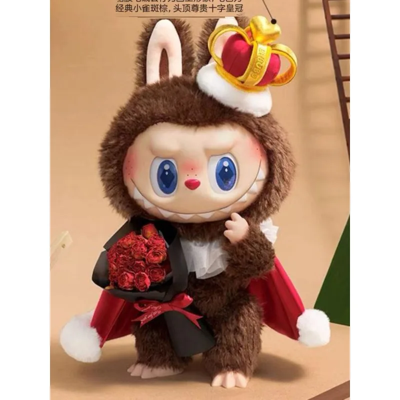 Boneka Gantung Kartu Vinyl Plush Pop Mart LABUBU King and Queen Chess Adventure atau Figur Aksi Seri Hadiah