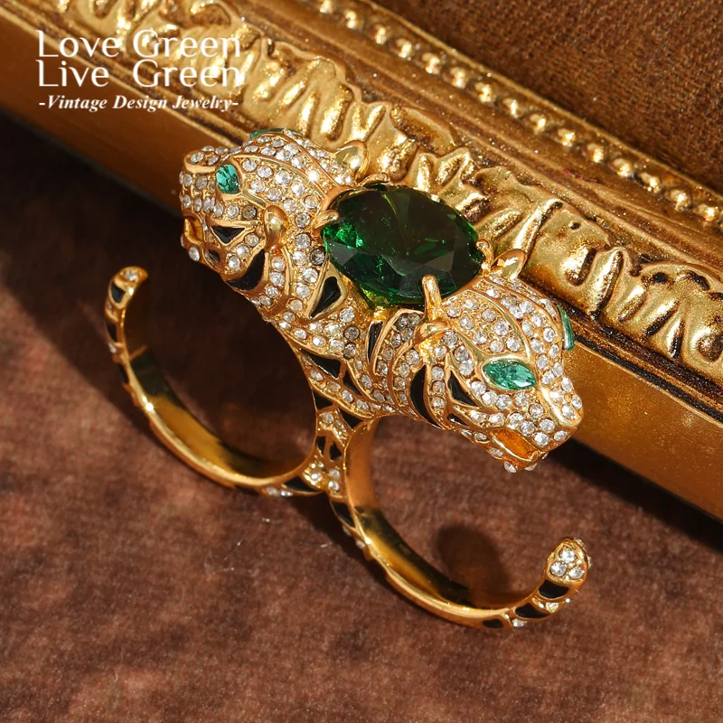 

Vintage Double Leopard Rings Green Crystal Zircon Gold Color Rhinestone For Woman Accessories Luxury Dubai Jewelry Brand 2025