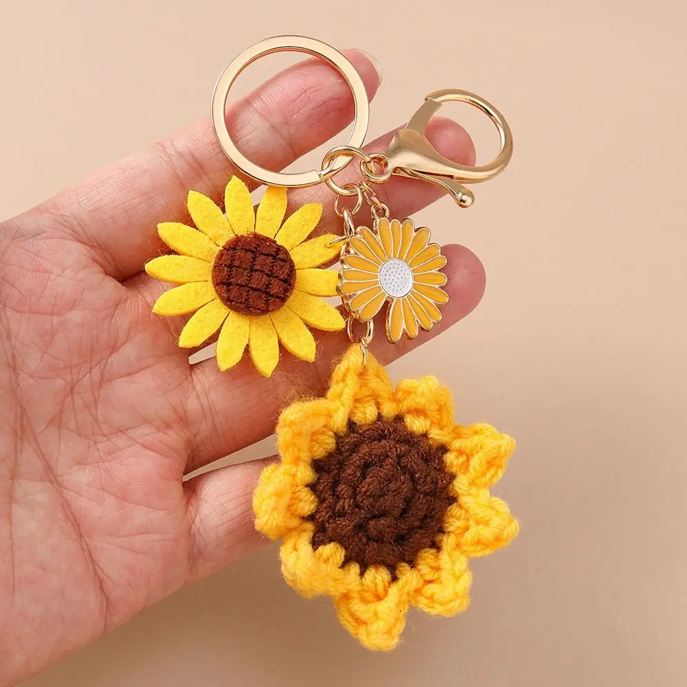 Handmade Crochet Sunflower Pendant Handbag Decor Backpack Crocheted Flower Key Ring Bag Charm Weaving Knitted Keychain
