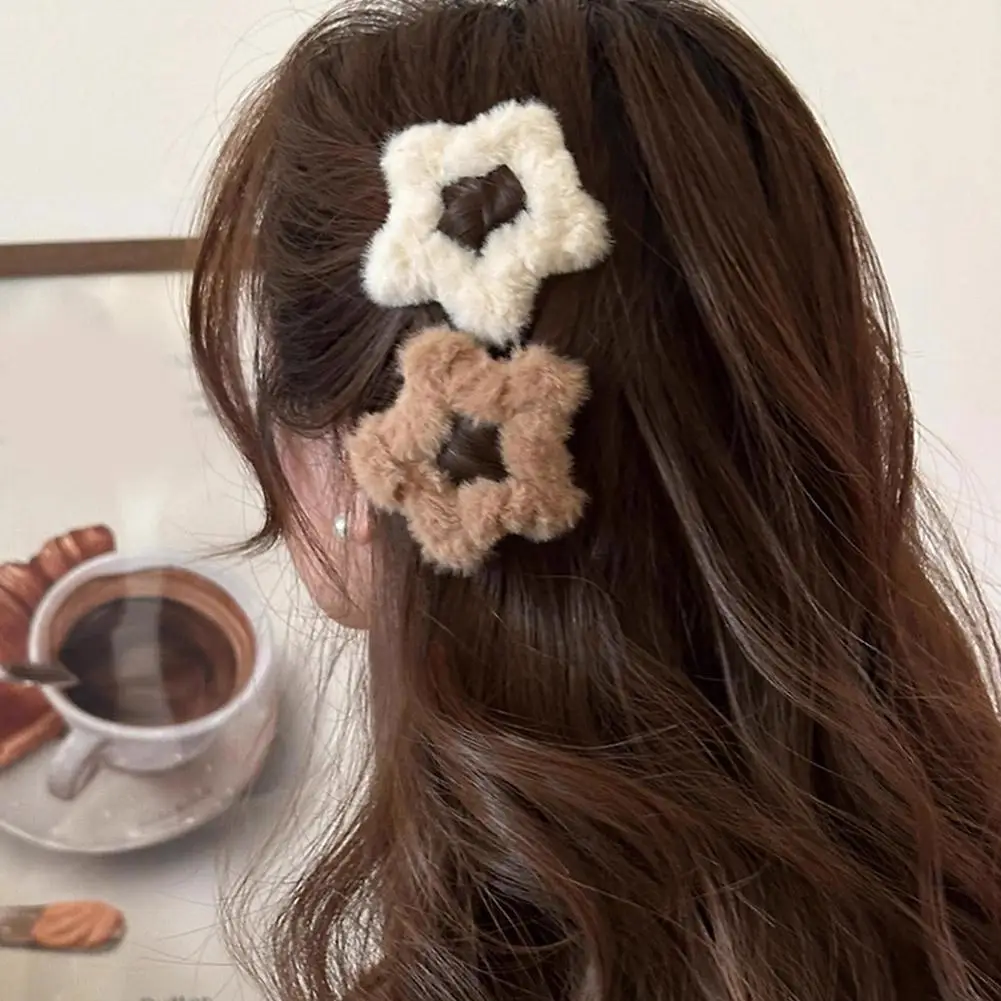 Plush Five-pointed Star Hairpins Side Bangs BB Clip Cute Soft Sweet Hollow Hairpin Girls Y2K Metal Snap Clips Hair Accessories view 2