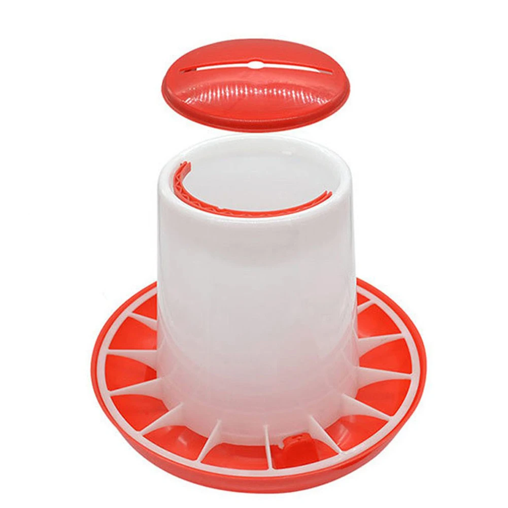 Feeding Bucket With Net Chicken Feed Bucket 1.5kg Thicken Bucket for Chicken Feeding Rasing