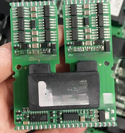 

2SD315AI 2SD315A1 2SD315AI-12 2SD315AI-17 2SC0108T2A0-17 2SP0115T2A0-17 2SC0435T2A0-17 2SC0435T2G1-17 новая импортная приводная пластина