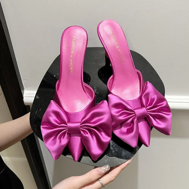 Sepatu Wanita Pita Musim Panas 2025 Sandal Wanita Ujung Lancip Modis Sepatu Tunggal Temperamen Wanita Hak Tinggi Stiletto Wanita