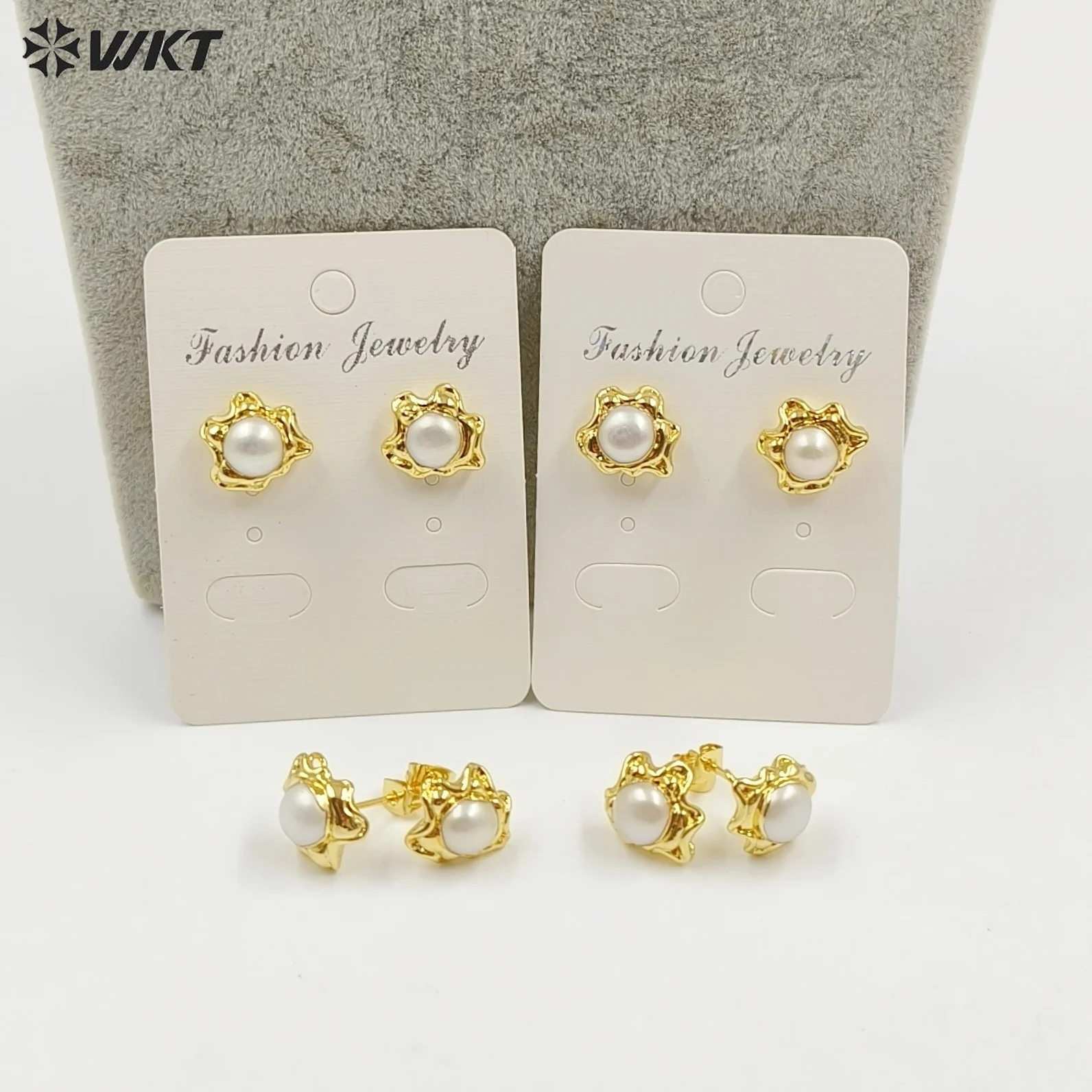 WT-EHP104 Delicate 18K Gold Plated Natural Freshwater Pearl Sun Shape Little Earrings Finding With Hoop For Women Jewelry DIY