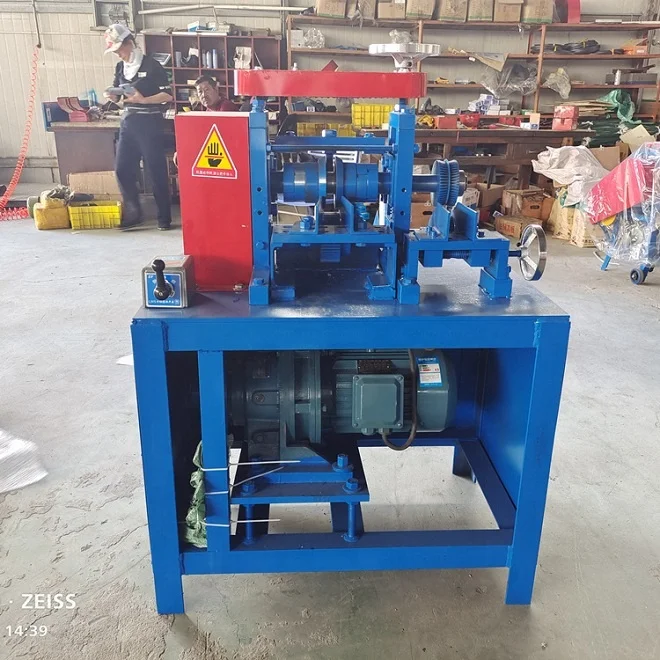 Automatic Waste Old Aluminum Fin Tube Stripping Machine Motor 5.5 kW Power for Scrap Copper Recycling Separating Aluminum Copper