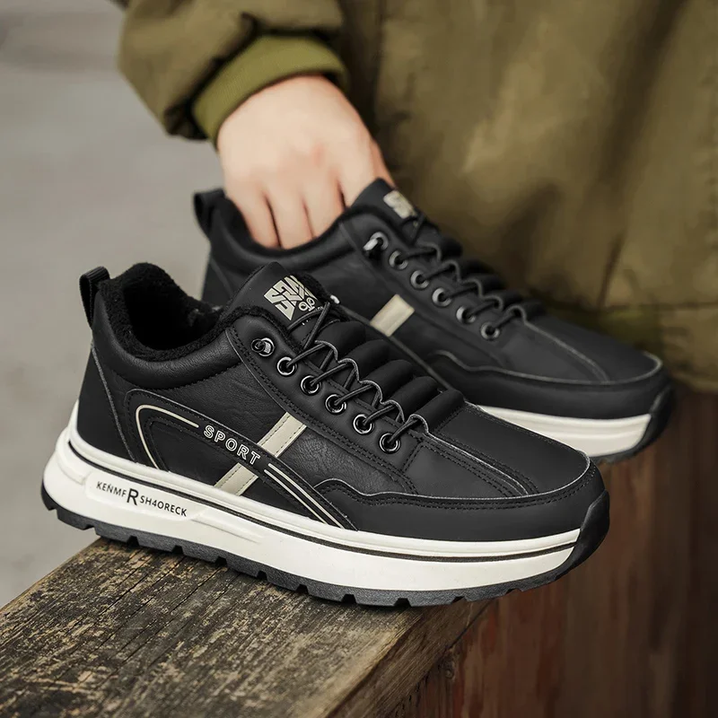 

Low-top Round Toe Fashionable Niche High-quality Lightweight and Versatile Retro-style Soft-soled Flat Casual Sports Sneakers