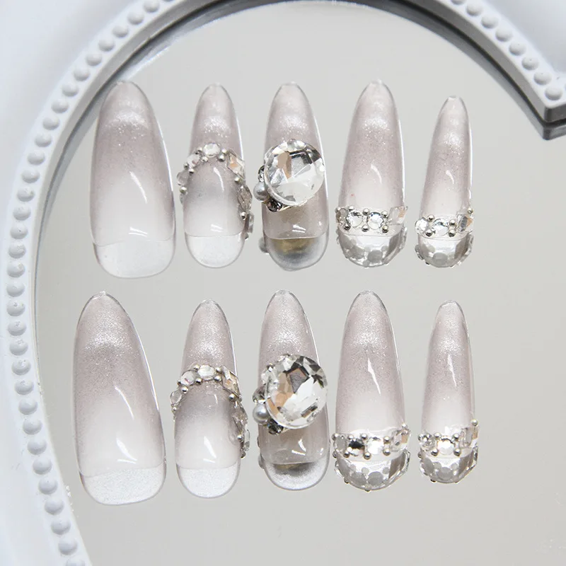 

24pcs False Nails Gentle Ice-clear Moonlight Cat's Eye Sparkling Rhinestone Fashion Press-on Nail Tips Suitable for Girls