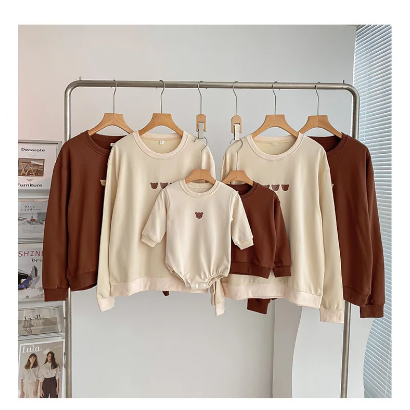 

Family of Four Sweatshirt Baby Romper for Father Mother Daughter Son Matching Clothing Adult Kids Cartoon Print Tops Pullover