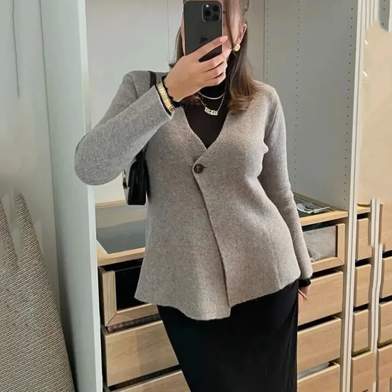 Fashion Single Breasted Solid Knitted Cardigans Women V Neck Long Sleeve Skinny Slim Sweater Spring Autumn Winter Female Coat