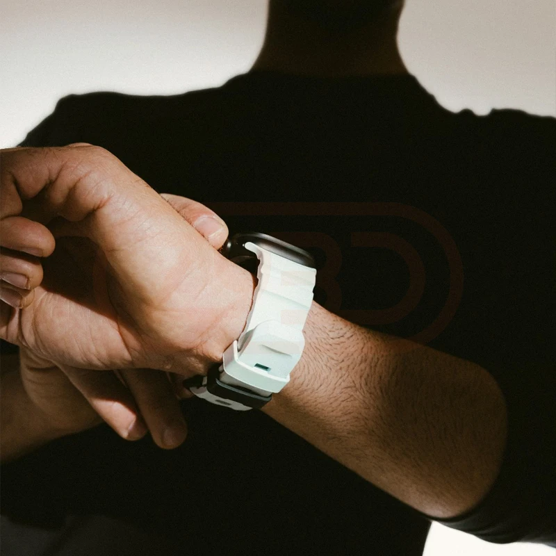 กีฬาสําหรับ Apple Watch Ultra 2 10 9 8 7 6 SE 5 ซิลิโคนไทเทเนียม Breathable สร้อยข้อมือสําหรับ iWatch 42 มม.44 45 มม.46 มม.49 มม.