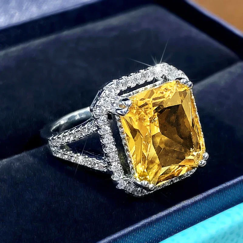 2026 Big Geometric Yellow Cubic Zirconia Rings Women Temperament Accessories for Wedding Anniversary Party New Trendy Jewelry