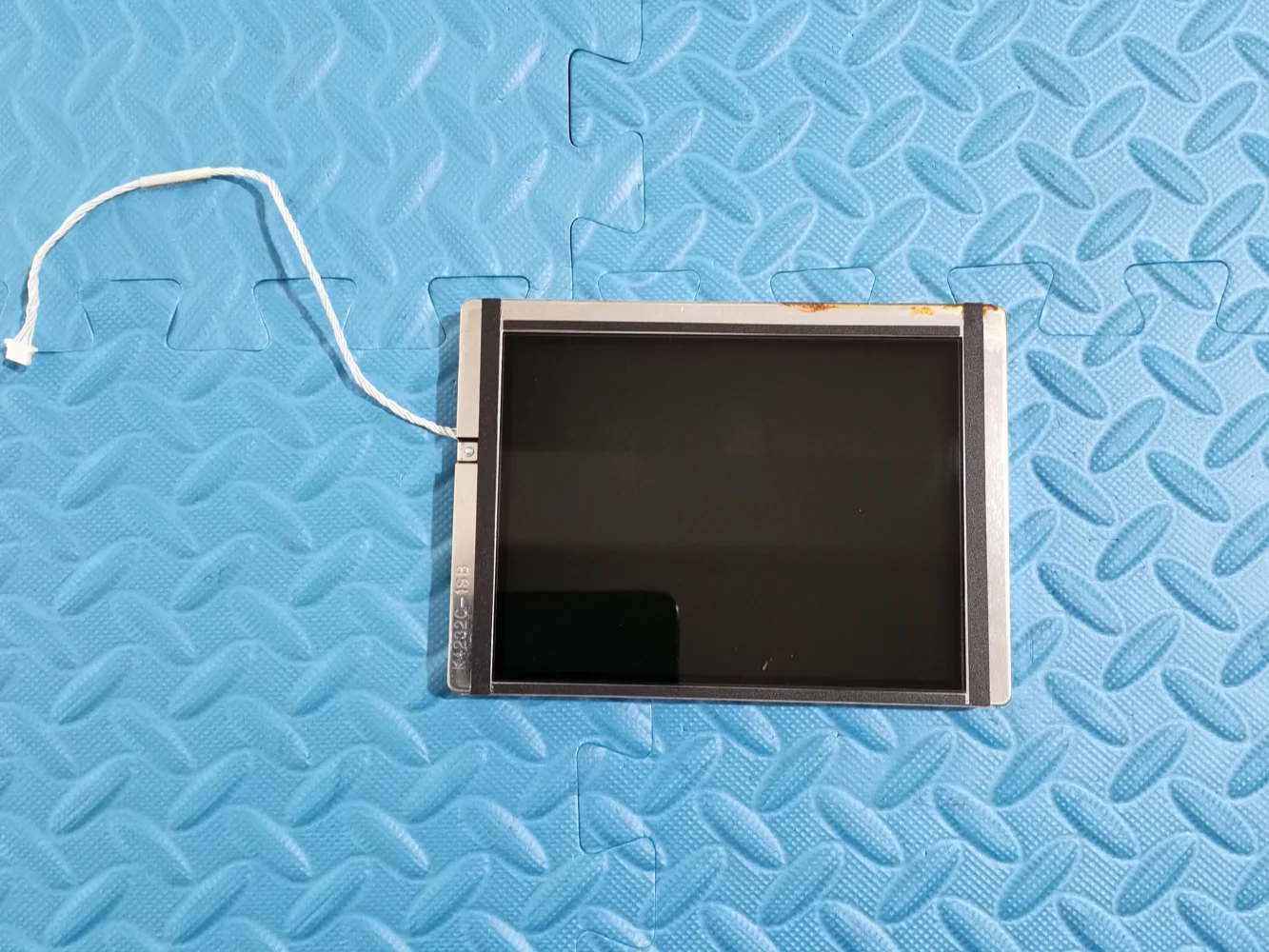

100% original 5.7-inch LQ057Q3DC03 LCD display screen
