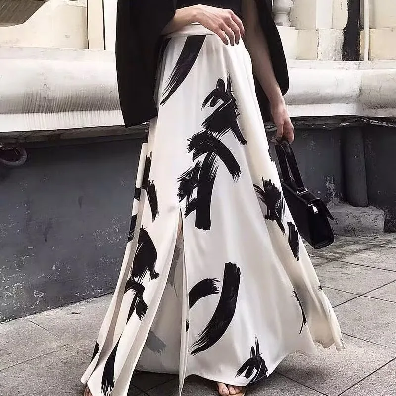 

Loose and Elegant Chinese Style Ink Painting Printed Skirt for Women in Spring and Summer Retro Slit Long Skirt