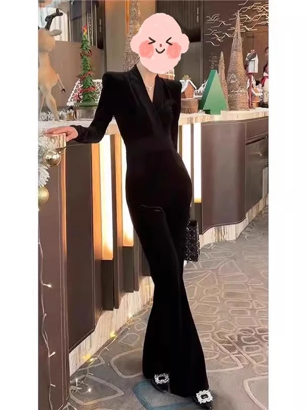 

Bla Velvet One-Piece Pantsuit for Women Ele Profional Sle Long V-Ne Casual Scene Pure Color Winter Faion