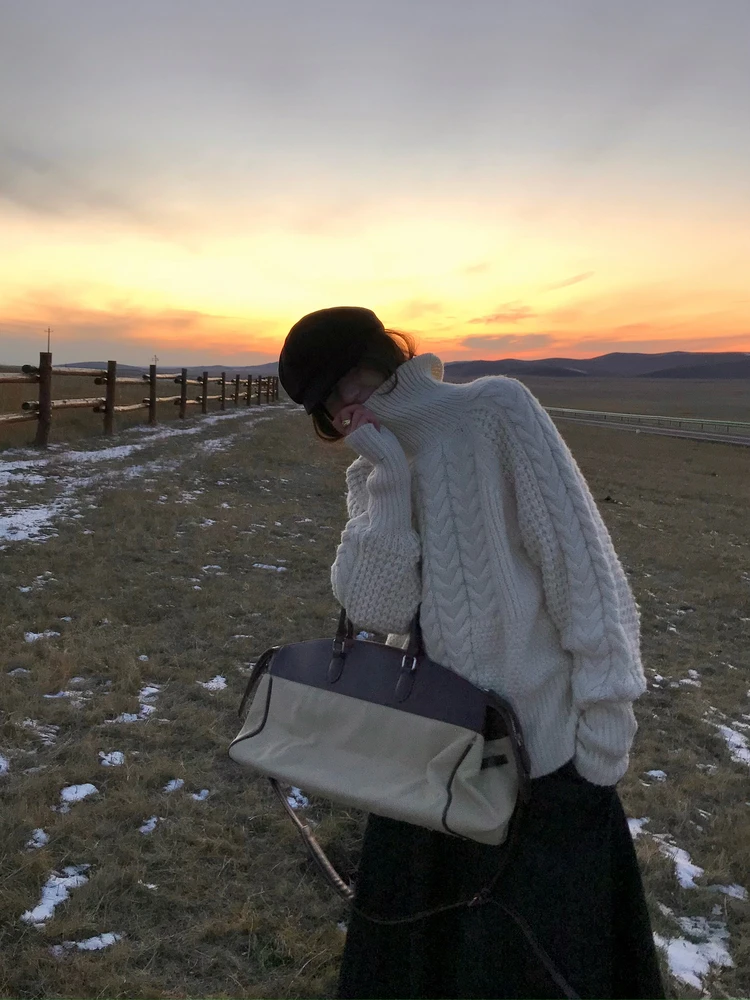 

Официальный женский шерстяной вязаный свитер Gakee с высоким воротником, осенне-зимняя новинка, теплый, уютный, модный, цвета тауни, с узором косы