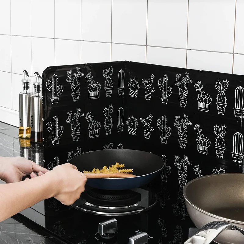 Foldable Kitchen Oil Proof Shield Aluminum Foil Cooking Baffle Splash Guard Board Stove Cook Barrier Heat Resistant Cook Shield