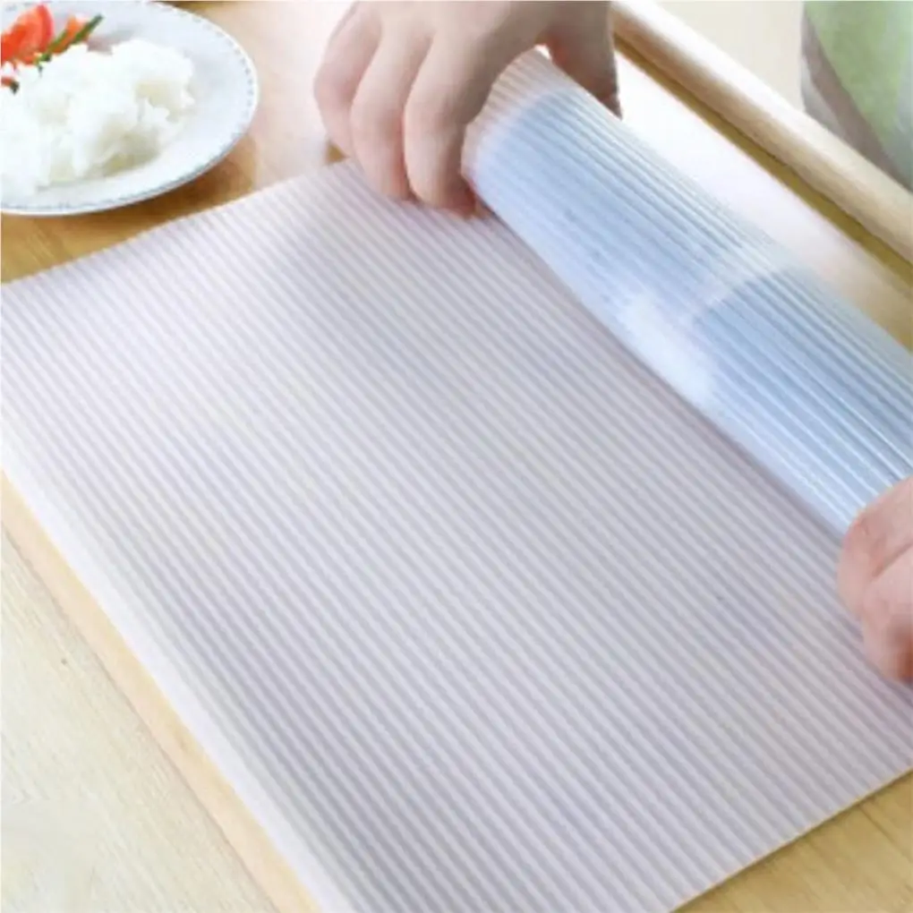 1PC New Sushi Rolls Tools Silicone Material Sushi Rolling Roller Mat Sushi Maker DIY And A Rice Paddle Kitchen Sushi Mat Tools