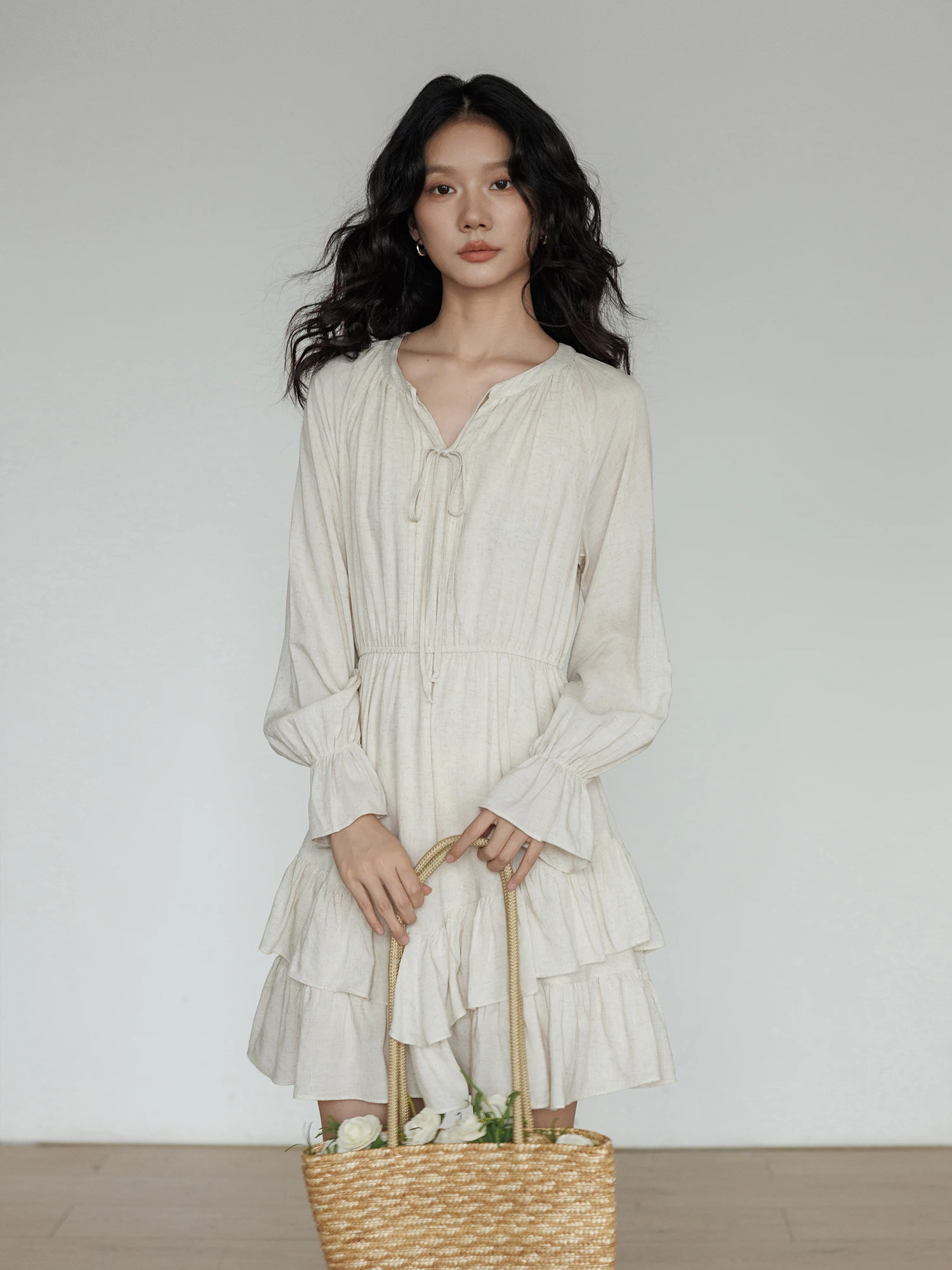 Autumnal Casual Long Sleeve round Neck Linen Dress Women's High Waist A-Line Skirt Fashion Commute Style Gentle Lace Trim