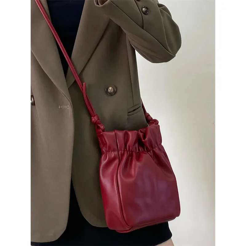 Korean Cute Pleated Bucket Bag Women Fashion All-Match Texture Soft Leather Mini Bag Popular Shoulder Crossbody Mobile Phone Bag